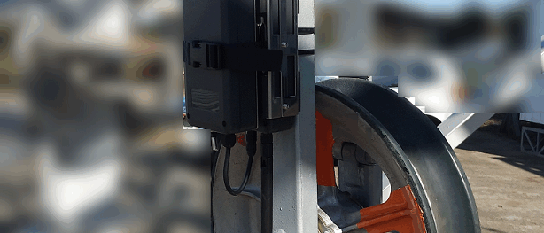 金車監視システムトップ画像 金車振れ角センサー